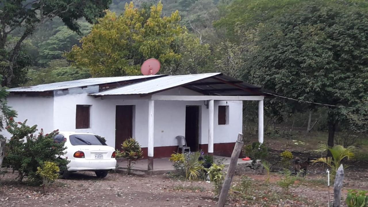 La Ceibita Tours Guest House Los Potrerillos Bagian luar foto